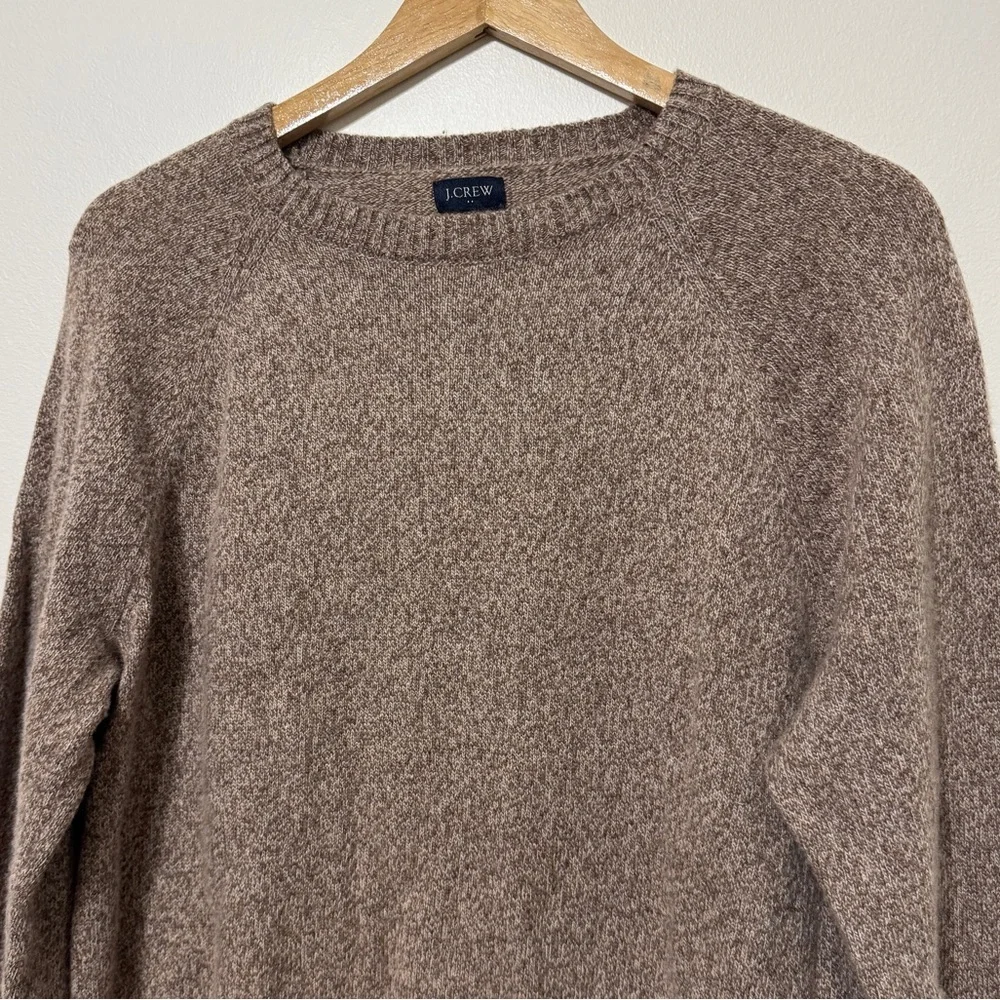 J. Crew Crewneck Sweater in Supersoft Lambswool Blend Size Medium Brown Fall